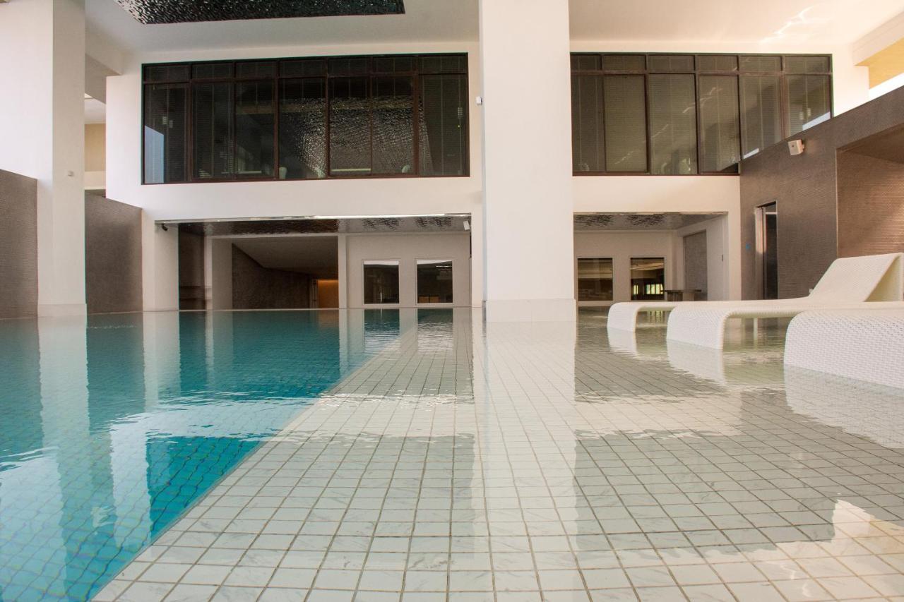 Grand Richmond Stylish Convention Отель 5*