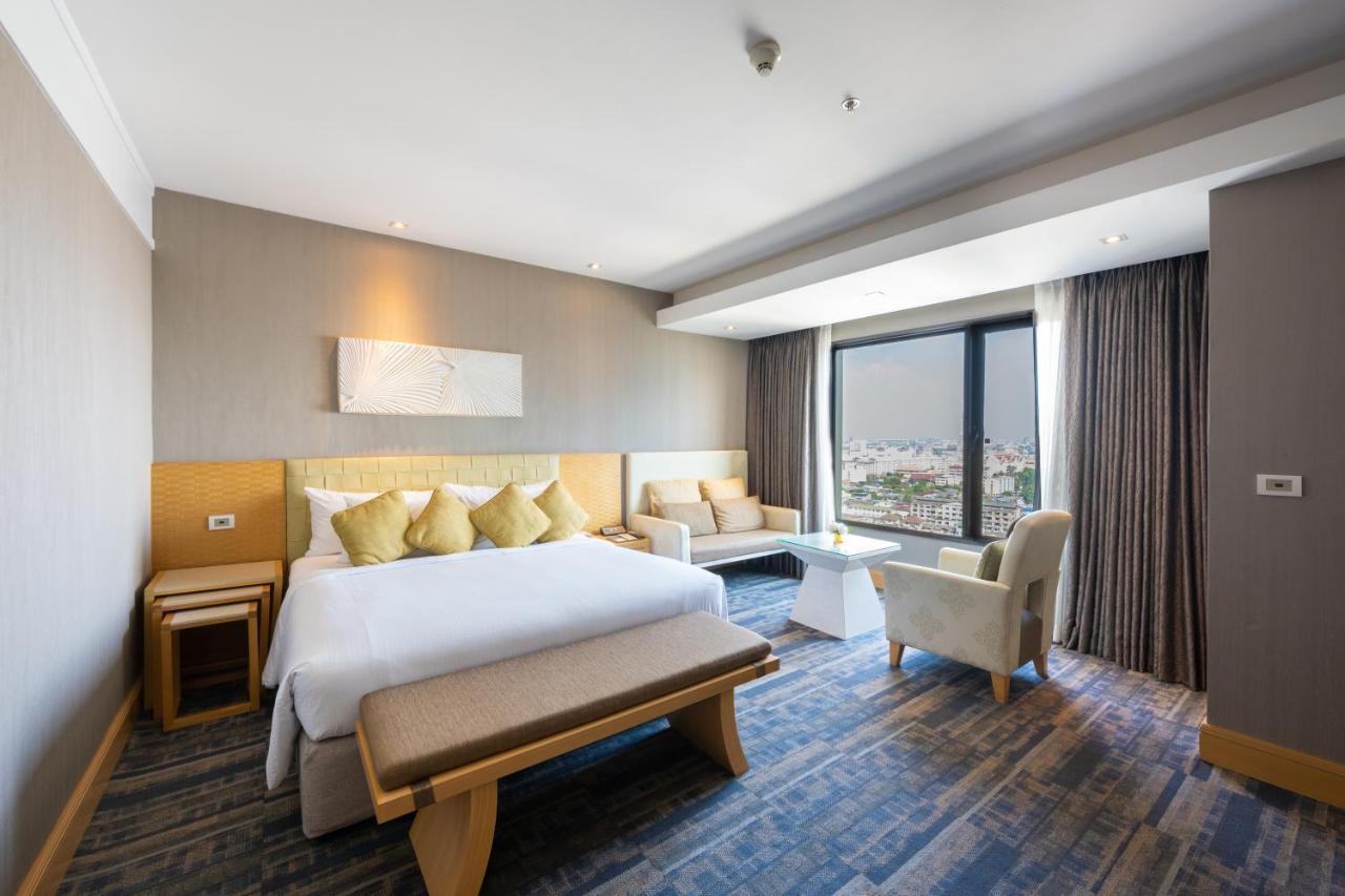 Grand Richmond Stylish Convention Отель