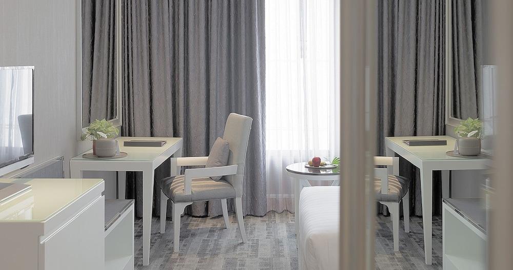 Отель Grand Richmond Stylish Convention